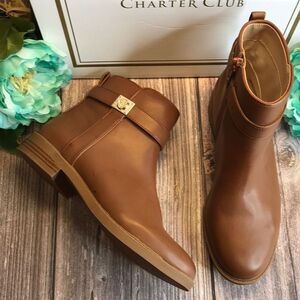 CHARTER CLUB Jenevaa Brown Booties 6.5M